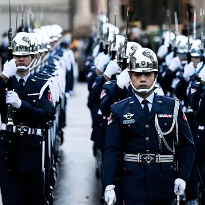 Republic of China Armed Forces gather in front of the Presidential Office Building of Taiwan